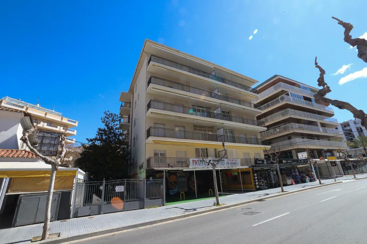 شقة Differentflats Florida سالو المظهر الخارجي الصورة